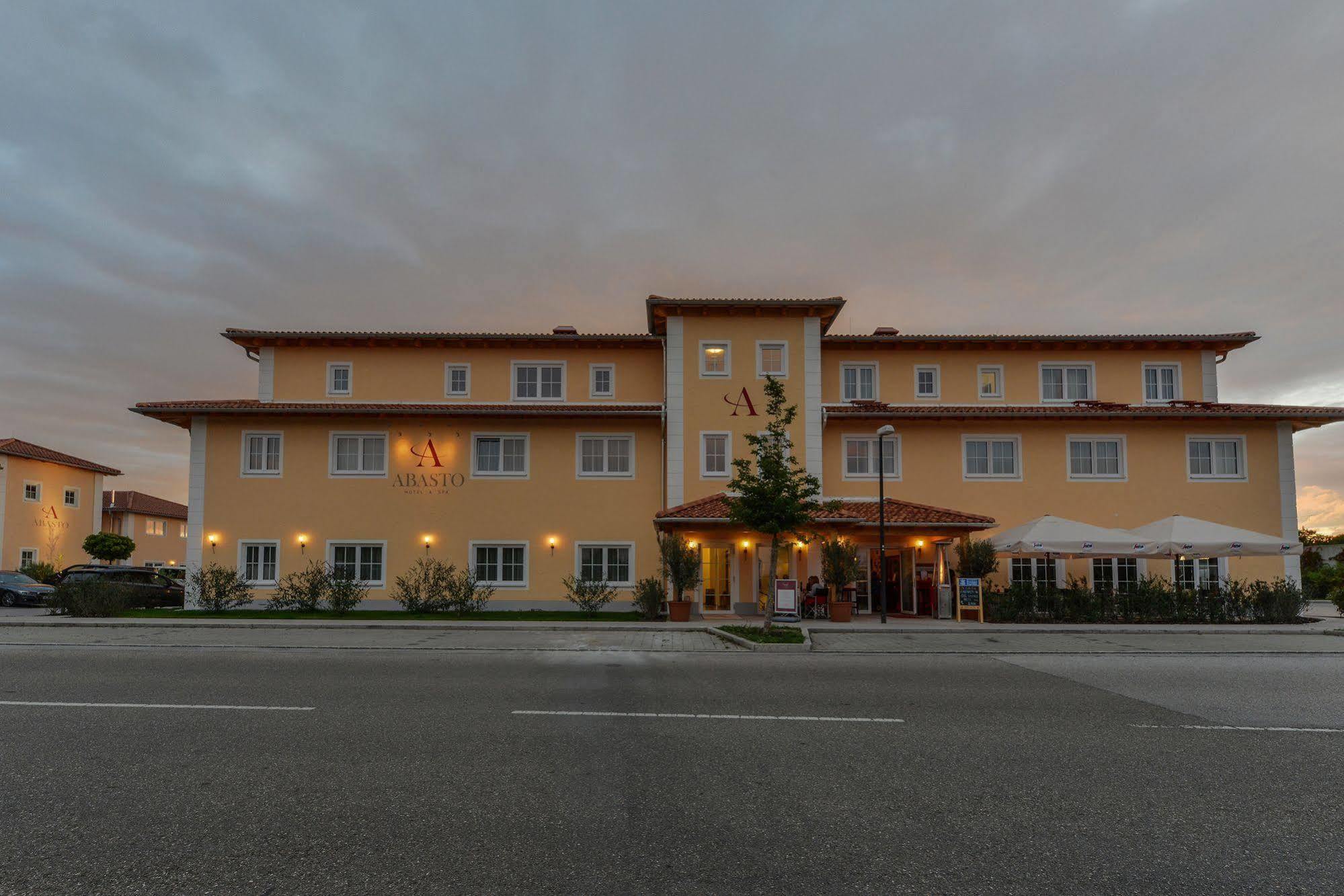 Abasto Hotel & Spa Maisach Εξωτερικό φωτογραφία